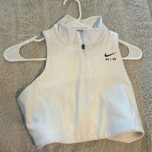 Nike cropped tank